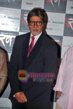Amitabh Bachchan at Rann_s first look in PVR on 10th Oct 2009 (11).JPG